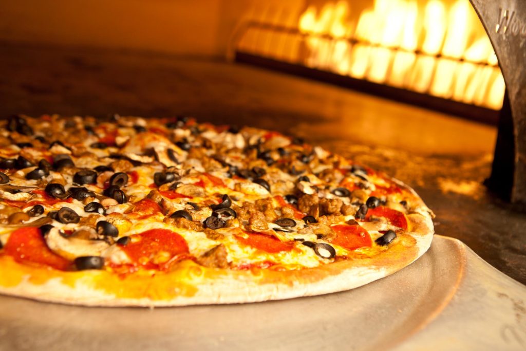 Stone oven pizza at Firetap Alehouse